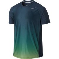 Nike tenniskläder