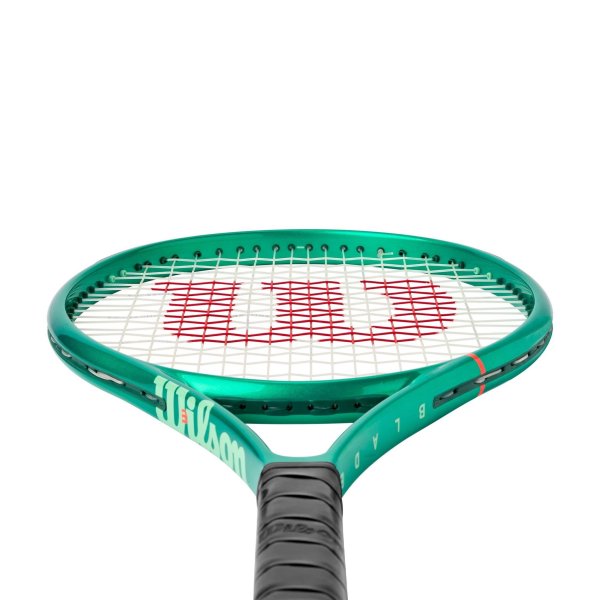 Wilson Blade 25 tum V10 - 2026